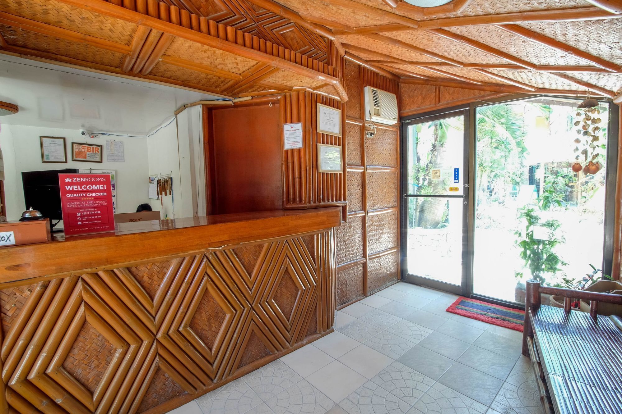 Zen Rooms White Beach Пуерто Галера Екстериор снимка